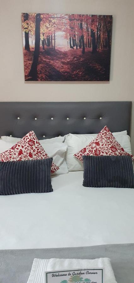 Garden Corner Guesthouse Beaufort West Zewnętrze zdjęcie
