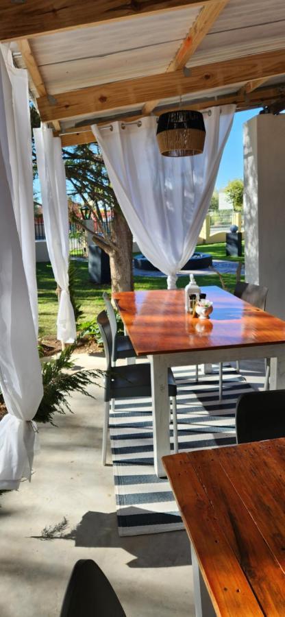 Garden Corner Guesthouse Beaufort West Zewnętrze zdjęcie